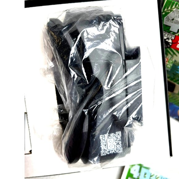 4D+ Utopia 360° Dinosaur Experience Augmented Reality Cards & VR Headset - Picture 3 of 7